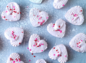Valentines Piped Marshmallow Hearts 12PCS