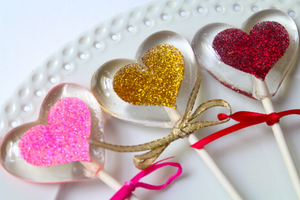 Floating Glitter Heart Lollipops -  Valentines Party Favor - 8 PCS